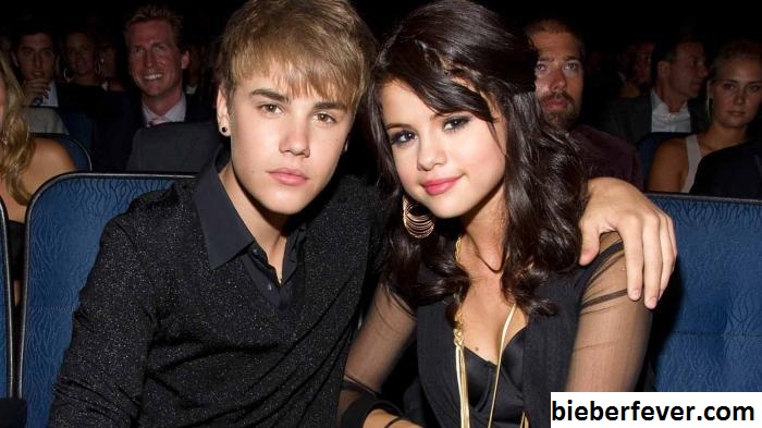 Reaksi Justin Bieber terhadap Fans yang Kaget Karena Lip Sync Nama Selena Gomez Terungkap